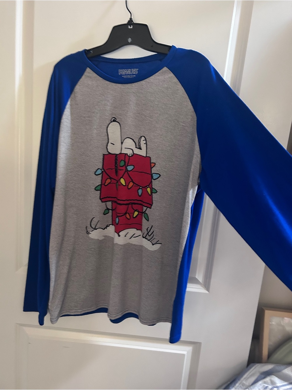 Peanuts Men's LG βπππ βπΎπ π°π
' Snoopy Holiday Long Sleeve Pajama Set - Picture 5 of 10